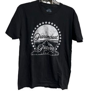 Paramount Pictures t shirt